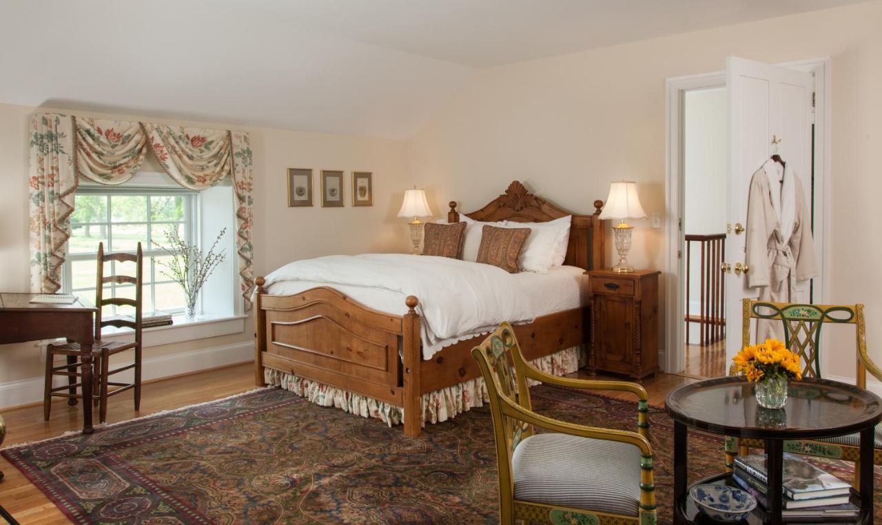 Gloucester Inn At Warner Hall מראה חיצוני תמונה
